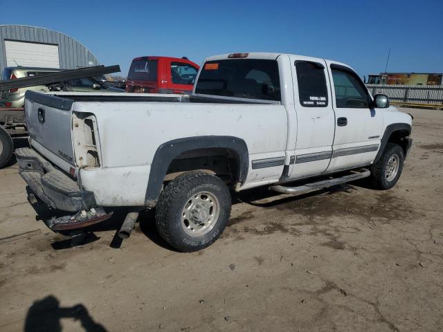 Photo 3 from auction – 2002 CHEVROLET SILVERADO with VIN 1GCHC29UX2E206931
