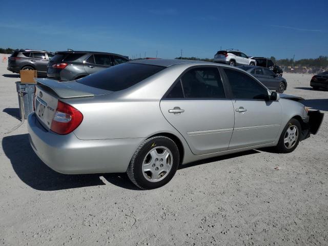 Photo 3 from auction – 2003 TOYOTA CAMRY LE with VIN 4T1BF32K13U549397