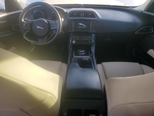 Photo 8 from auction – 2018 JAGUAR XE with VIN SAJAR4FX6JCP24055