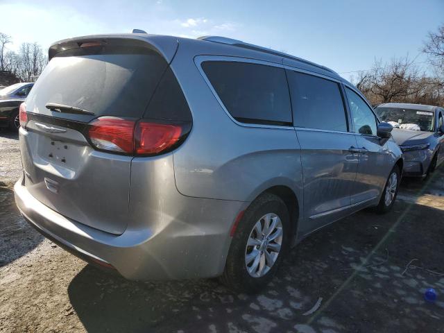 Photo 3 from auction – 2018 CHRYSLER PACIFICA T with VIN 2C4RC1BG6JR261798