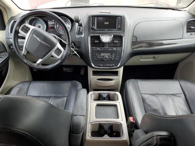 Photo 8 from auction – 2015 CHRYSLER TOWN & COU with VIN 2C4RC1BG2FR726195