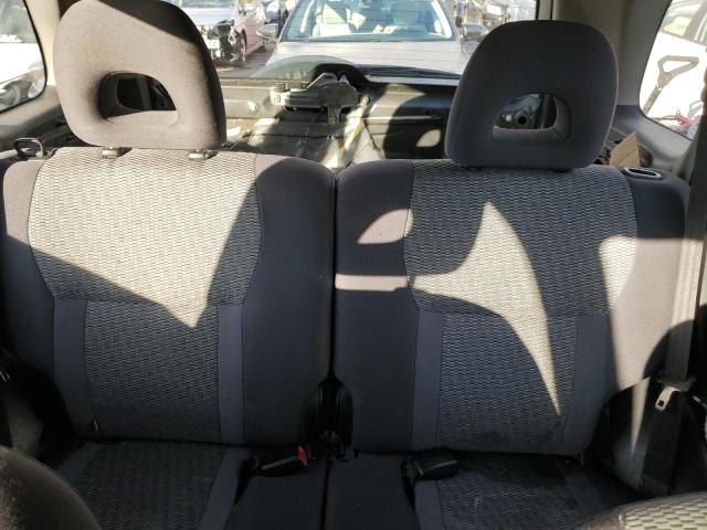 Photo 10 from auction – 2004 TOYOTA RAV4 with VIN JTEHD20V940006346