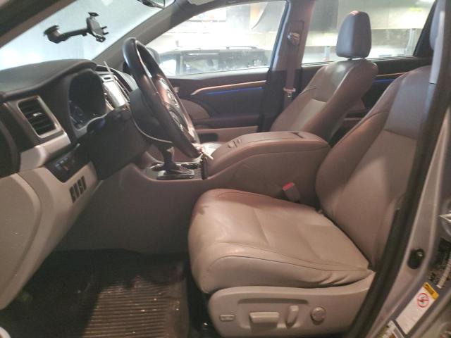 Photo 7 from auction – 2016 TOYOTA HIGHLANDER with VIN 5TDDCRFH5GS016423