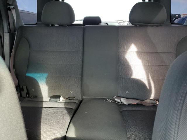 Photo 10 from auction – 2002 FORD ESCAPE XLT with VIN 1FMYU03132KD42900