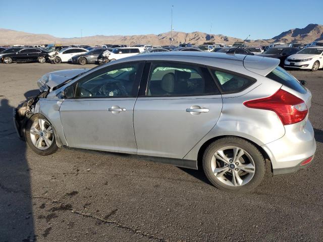 Foto 2 de la subasta – 2014 FORD FOCUS SE con VIN 1FADP3K23EL265102