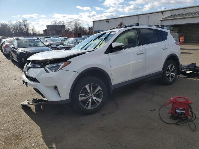 TOYOTA RAV4 XLE 2017 with VIN JTMRFREV4HD216081 - Photo from auction