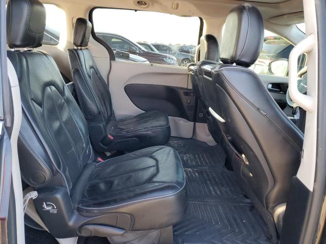 Photo 11 from auction – 2017 CHRYSLER PACIFICA L with VIN 2C4RC1GG0HR670737