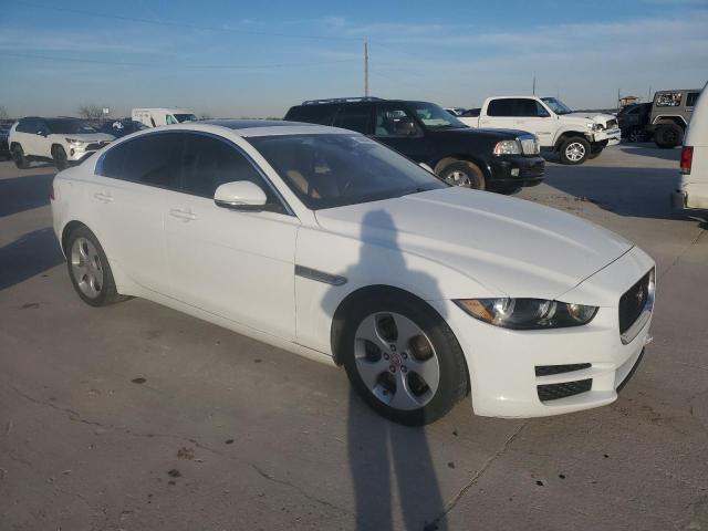 Photo 4 from auction – 2018 JAGUAR XE with VIN SAJAR4FX6JCP24055