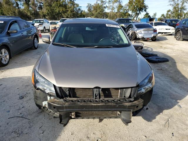Photo 5 from auction – 2015 VOLKSWAGEN PASSAT SE with VIN 1VWBV7A35FC093565