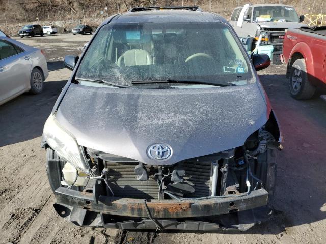 Photo 5 from auction – 2013 TOYOTA SIENNA XLE with VIN 5TDDK3DC3DS049200