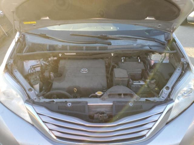 Photo 12 from auction – 2016 TOYOTA SIENNA XLE with VIN 5TDYK3DC2GS720877