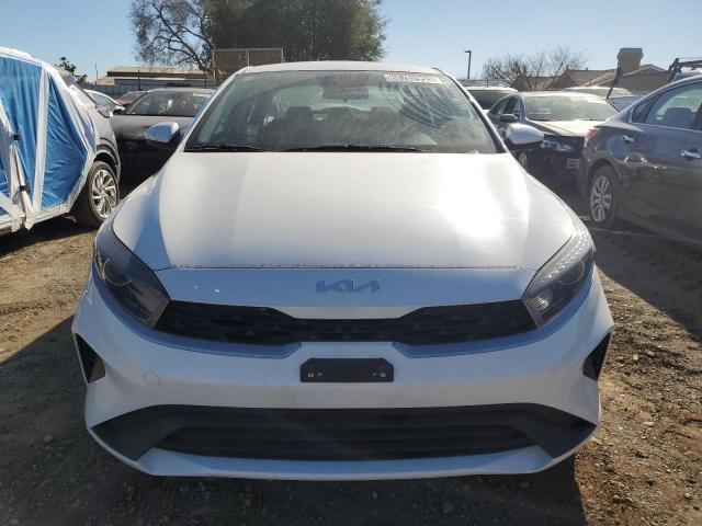 Photo 5 from auction – 2023 KIA FORTE LX with VIN 3KPF24AD0PE567338