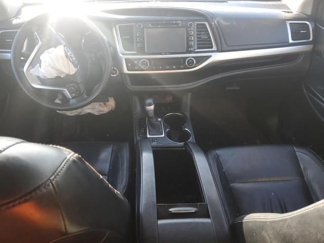 Photo 8 from auction – 2015 TOYOTA HIGHLANDER with VIN 5TDJKRFH4FS136394