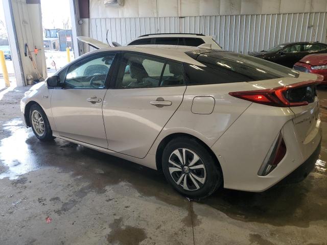 Photo 2 from auction – 2017 TOYOTA PRIUS PRIM with VIN JTDKARFP8H3052467