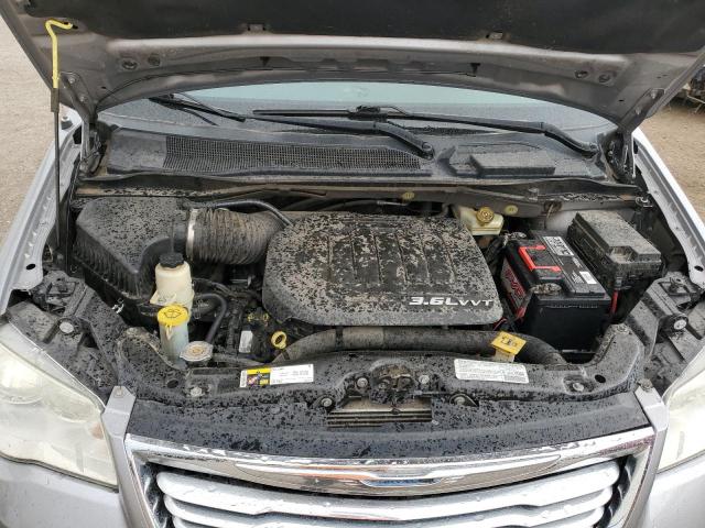 Photo 11 from auction – 2013 CHRYSLER TOWN & COU with VIN 2C4RC1CG9DR653225
