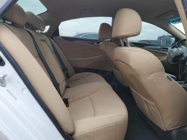 Photo 10 from auction – 2015 HYUNDAI SONATA HYB with VIN KMHEC4A42FA128664