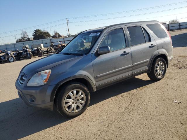 HONDA CR-V SE 2005 with VIN JHLRD78915C005689 - Photo from auction
