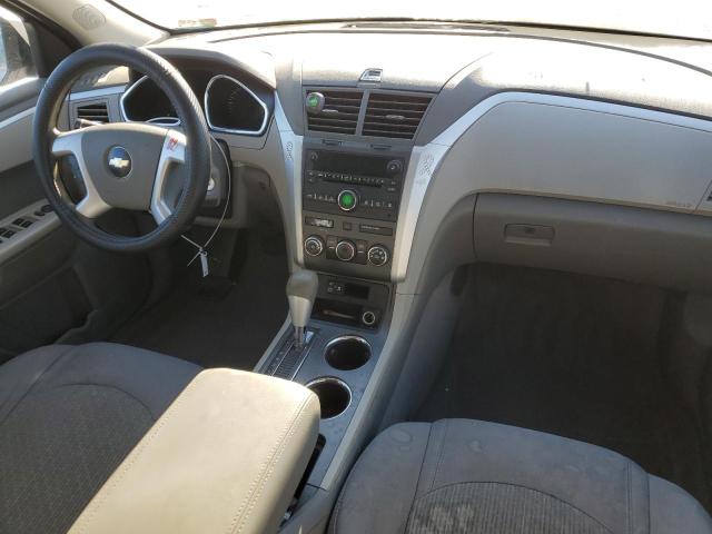 Photo 8 from auction – 2010 CHEVROLET TRAVERSE L with VIN 1GNLREEDXAS125225