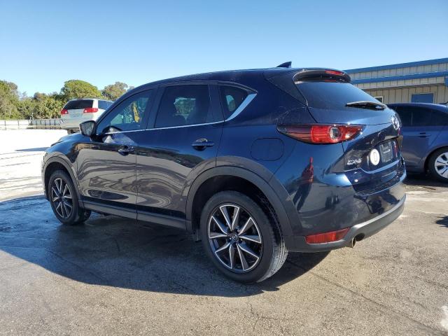 Photo 2 from auction – 2018 MAZDA CX-5 TOURI with VIN JM3KFACMXJ0405156