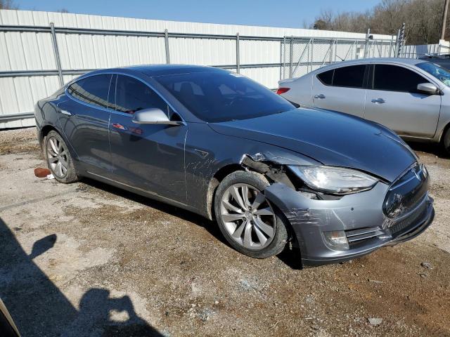 Photo 4 from auction – 2013 TESLA MODEL S with VIN 5YJSA1DNXDFP27509