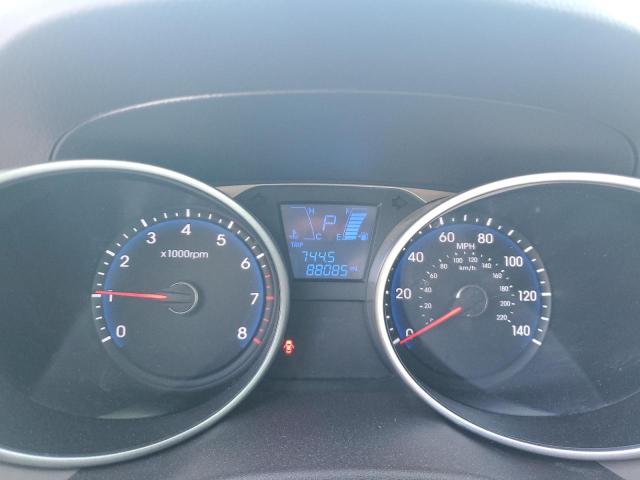 Photo 9 from auction – 2012 HYUNDAI TUCSON GLS with VIN KM8JU3AC6CU488642