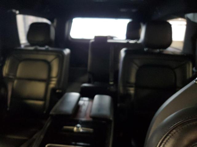 Photo 10 from auction – 2019 LINCOLN NAVIGATOR with VIN 5LMJJ3LT4KEL05430