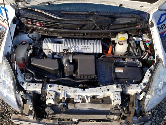 Photo 11 from auction – 2015 TOYOTA PRIUS with VIN JTDKN3DU2F0402149