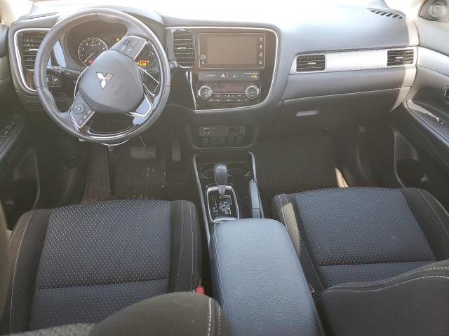 Photo 8 from auction – 2018 MITSUBISHI OUTLANDER with VIN JA4AD3A37JZ066152
