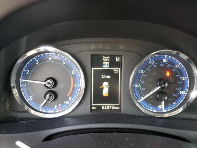 Photo 9 from auction – 2018 TOYOTA COROLLA L with VIN 2T1BURHE4JC075275