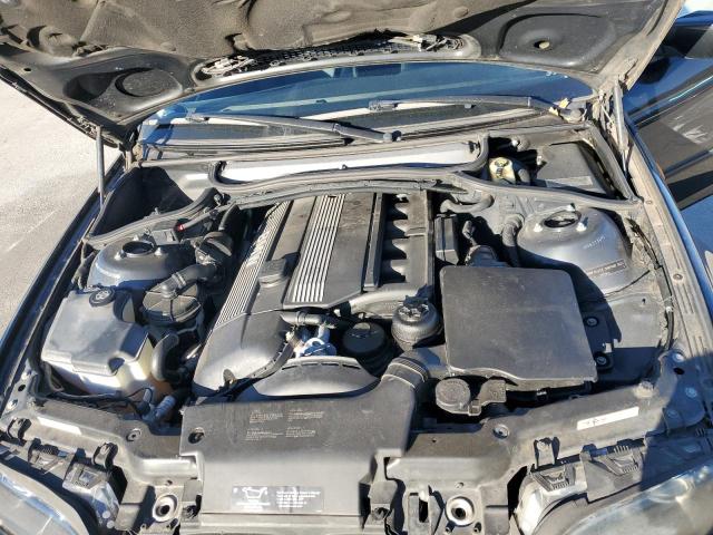 Photo 11 from auction – 2005 BMW 325 I with VIN WBAEV33465KX09760