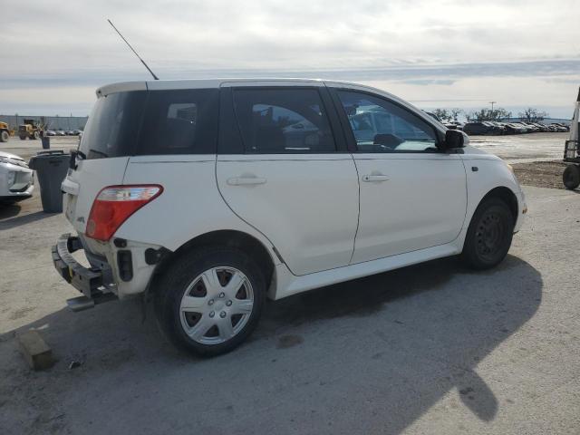 Photo 3 from auction – 2006 TOYOTA SCION XA with VIN JTKKT624765015196