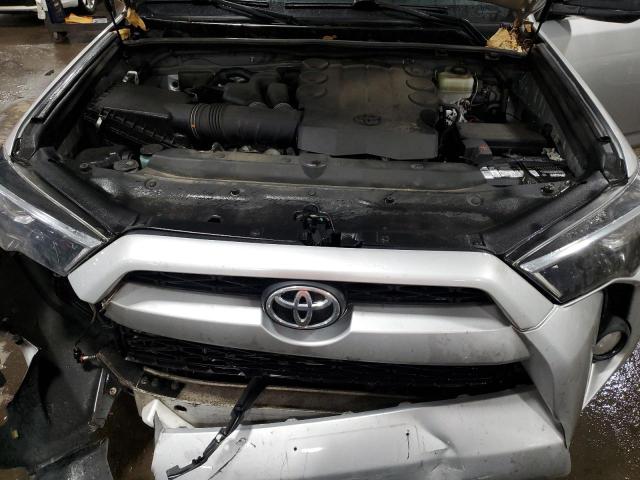 Photo 12 from auction – 2018 TOYOTA 4RUNNER SR with VIN JTEBU5JR5J5533999