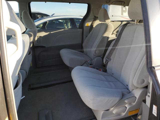 Photo 11 from auction – 2011 TOYOTA SIENNA LE with VIN 5TDKK3DCXBS036027