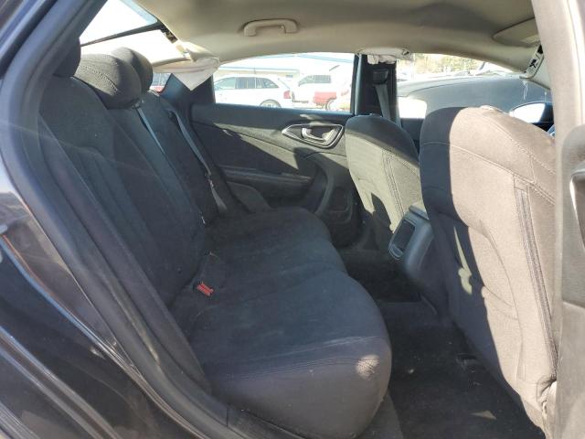 Photo 10 from auction – 2015 CHRYSLER 200 LIMITE with VIN 1C3CCCAB9FN685184