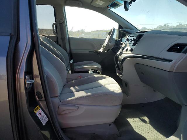 Photo 7 from auction – 2012 TOYOTA SIENNA LE with VIN 5TDKK3DC4CS254725