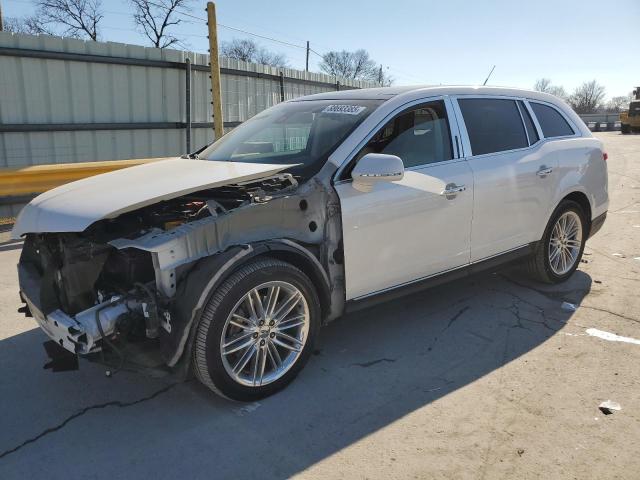 LINCOLN MKT 2016 with VIN 2LMHJ5AT5GBL01314 - Photo from auction