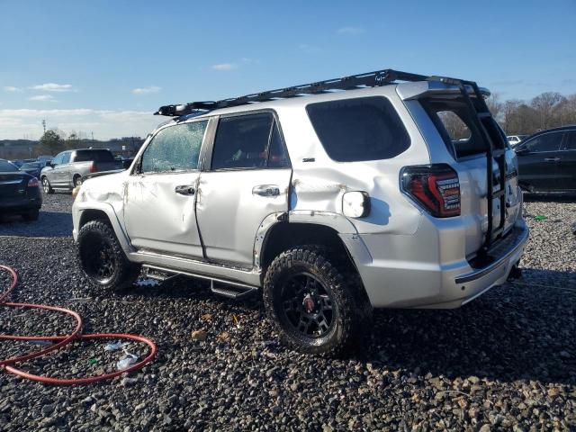 Photo 2 from auction – 2012 TOYOTA 4RUNNER SR with VIN JTEZU5JR7C5035014