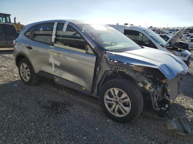 Photo 4 from auction – 2022 FORD ESCAPE S with VIN 1FMCU0F65NUB24516