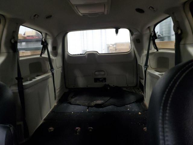 Photo 10 from auction – 2014 CHRYSLER TOWN & COU with VIN 2C4RC1BG2ER255728