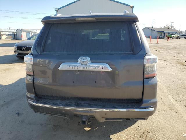 Photo 6 from auction – 2018 TOYOTA 4RUNNER SR with VIN JTEBU5JRXJ5593390