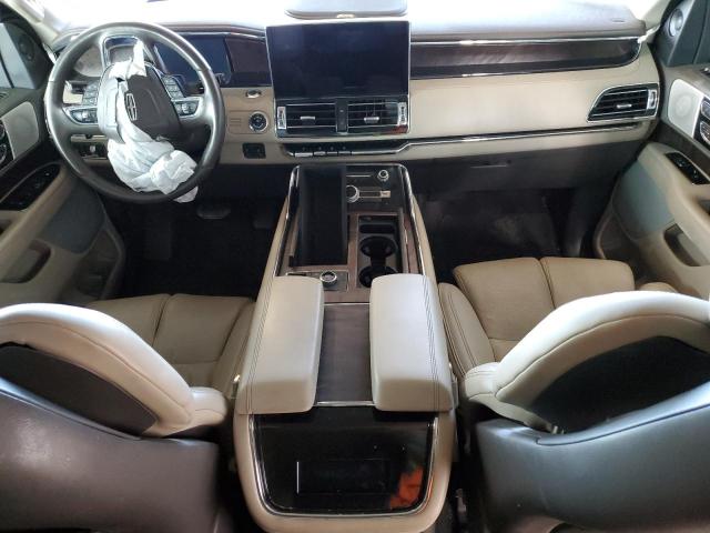 Photo 8 from auction – 2022 LINCOLN NAVIGATOR with VIN 5LMJJ3LT4NEL04511