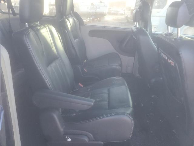 Photo 11 from auction – 2014 CHRYSLER TOWN & COU with VIN 2C4RC1BG0ER367718