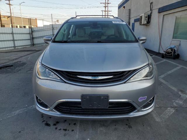Photo 5 from auction – 2019 CHRYSLER PACIFICA H with VIN 2C4RC1L70KR590352