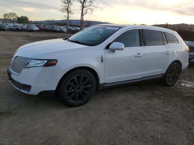 LINCOLN MKT 2010 with VIN 2LMHJ5ATXABJ19146 - Photo from auction