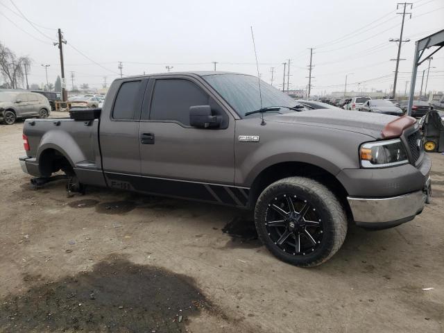 Zdjęcie 4 z aukcji – 2004 FORD F150 z VIN 1FTRX02W74KC08388