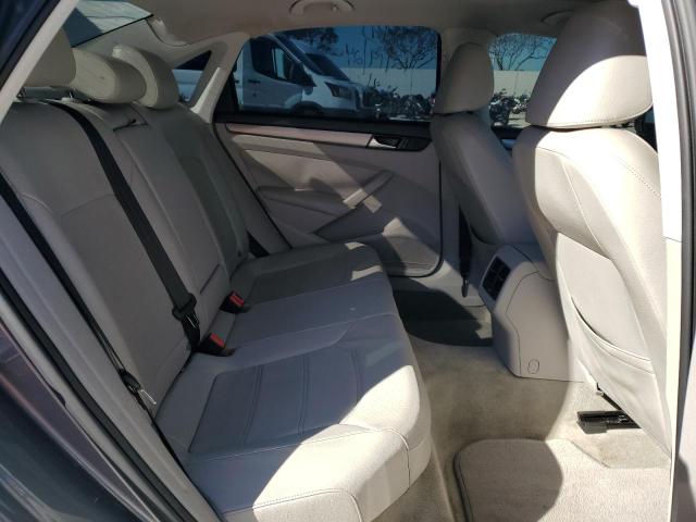 Photo 10 from auction – 2014 VOLKSWAGEN PASSAT SE with VIN 1VWBT7A36EC031676