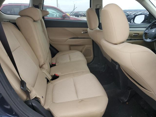 Photo 11 from auction – 2018 MITSUBISHI OUTLANDER with VIN JA4AD3A36JJ004921