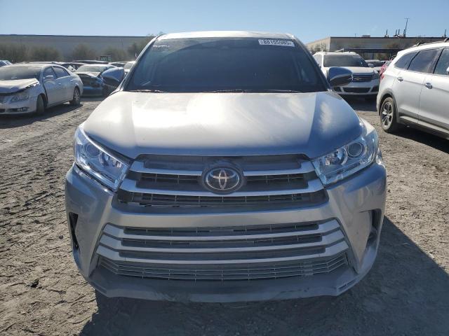 Photo 5 from auction – 2019 TOYOTA HIGHLANDER with VIN 5TDBZRFHXKS944341