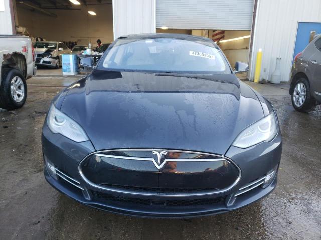 Photo 5 from auction – 2015 TESLA MODEL S 85 with VIN 5YJSA1H18FF081137