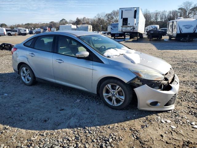 Photo 4 from auction – 2013 FORD FOCUS SE with VIN 1FADP3F25DL198981